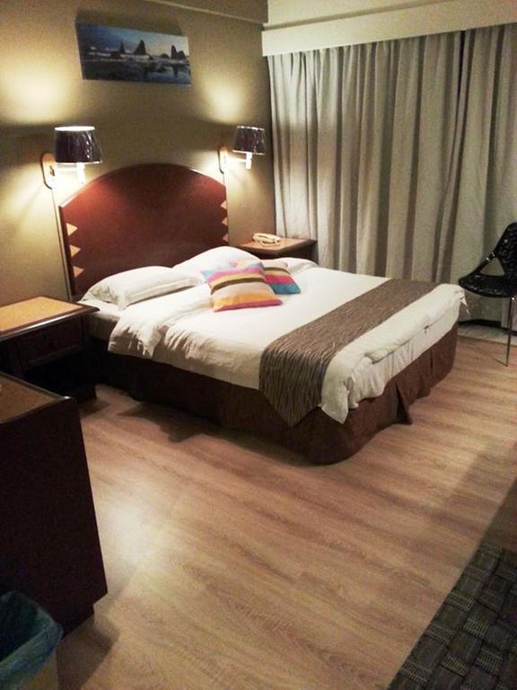 Casuarina Hotel Kota Kinabalu Esterno foto