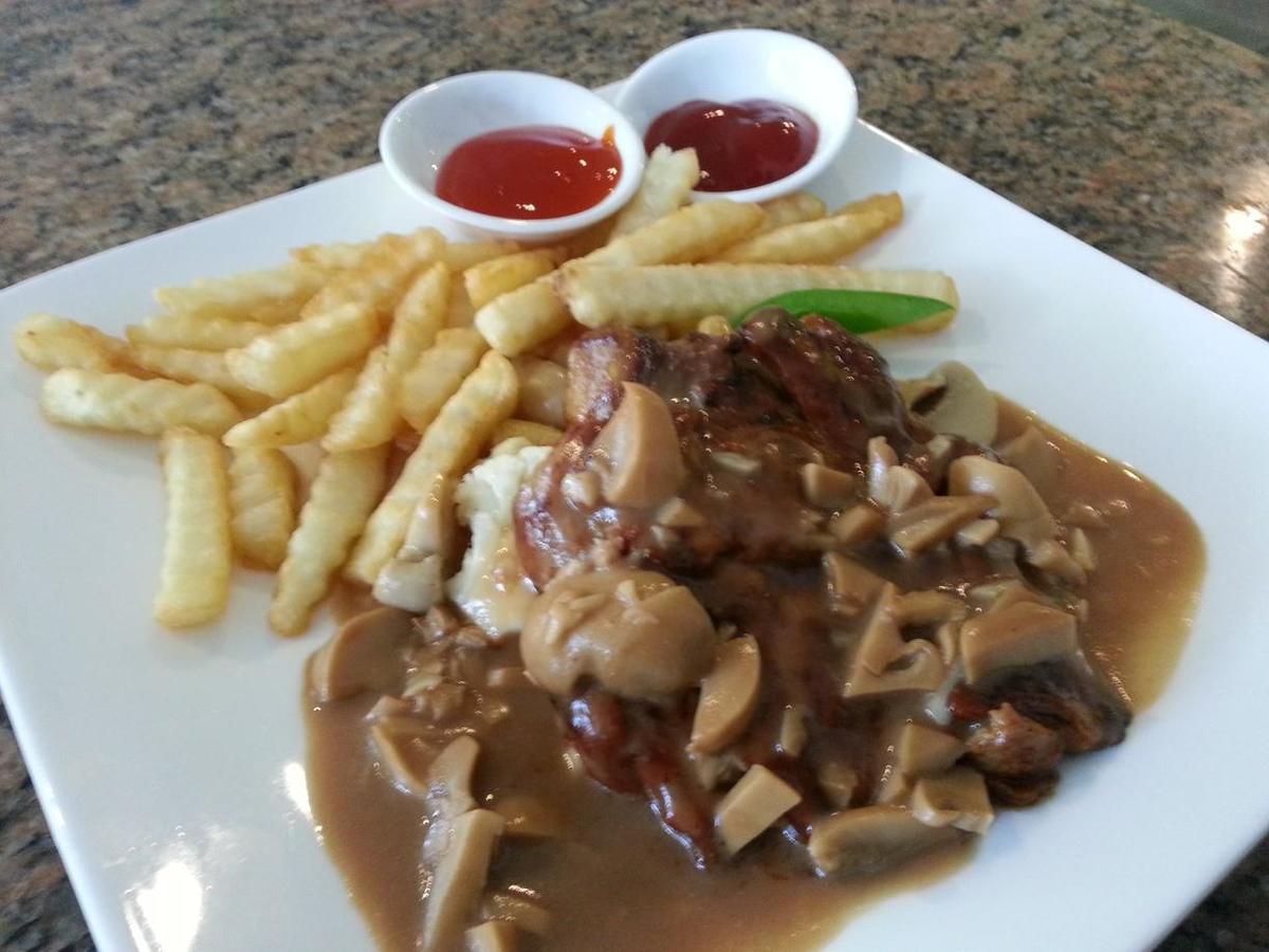Casuarina Hotel Kota Kinabalu Esterno foto